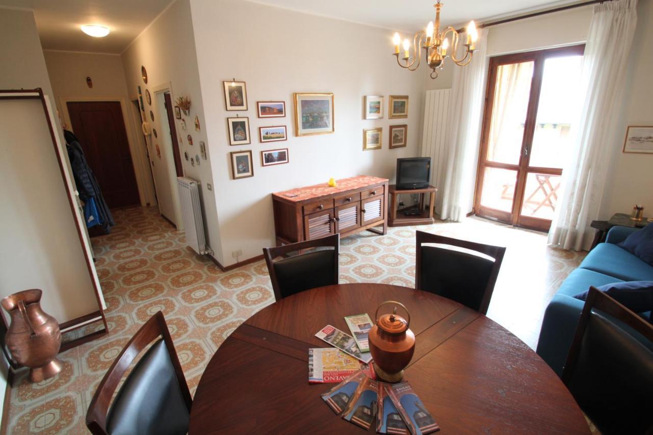 באוונו Lake View Silvano Apartment מראה חיצוני תמונה