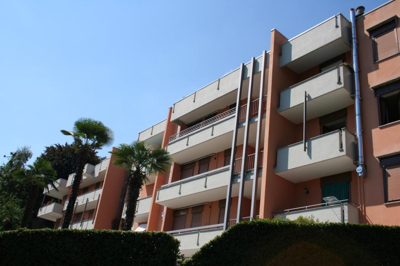 באוונו Lake View Silvano Apartment מראה חיצוני תמונה